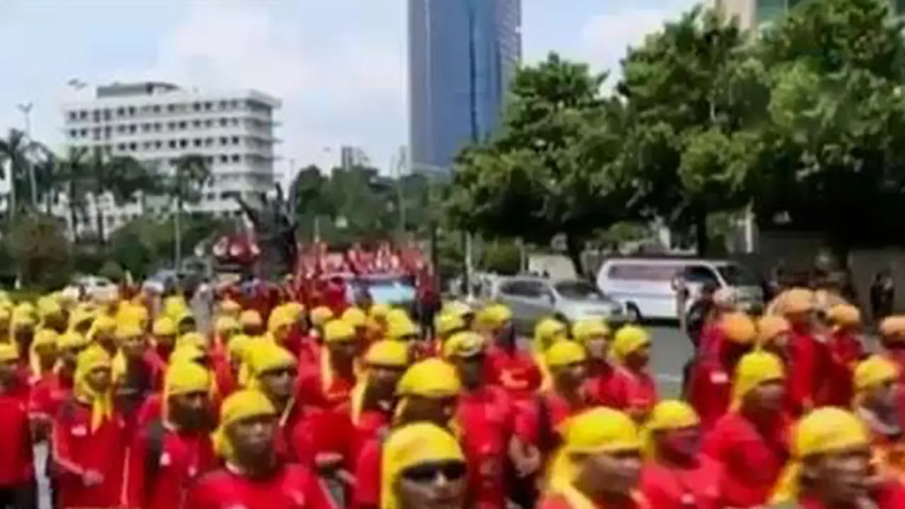 Segmen 1: Buruh Padati Monas hingga Eforia Hari Buruh