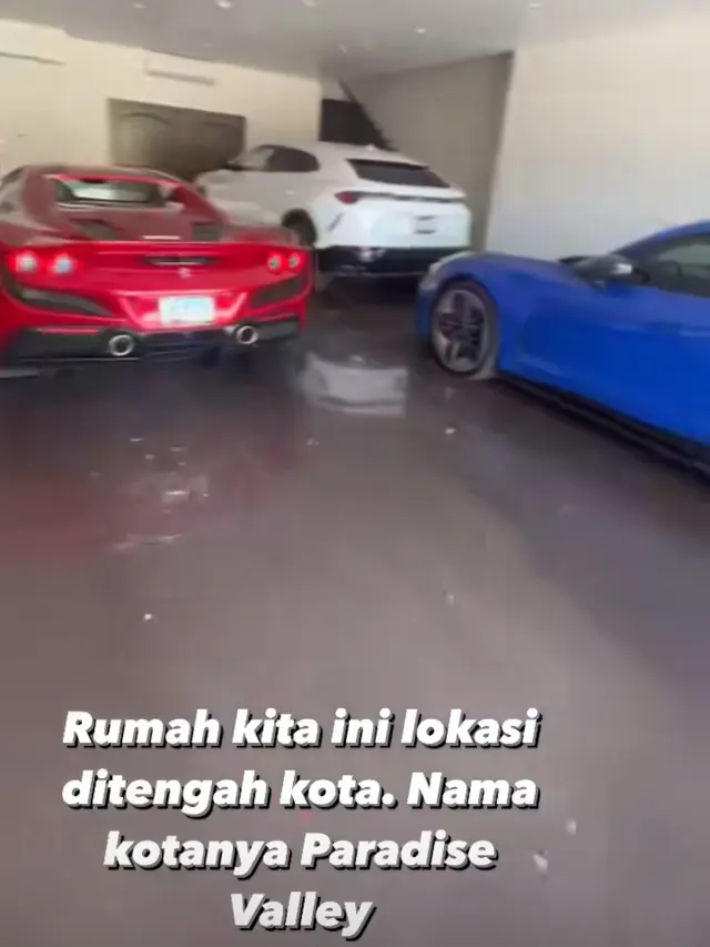Rumah dan Mobil Mewah Farah Quinn