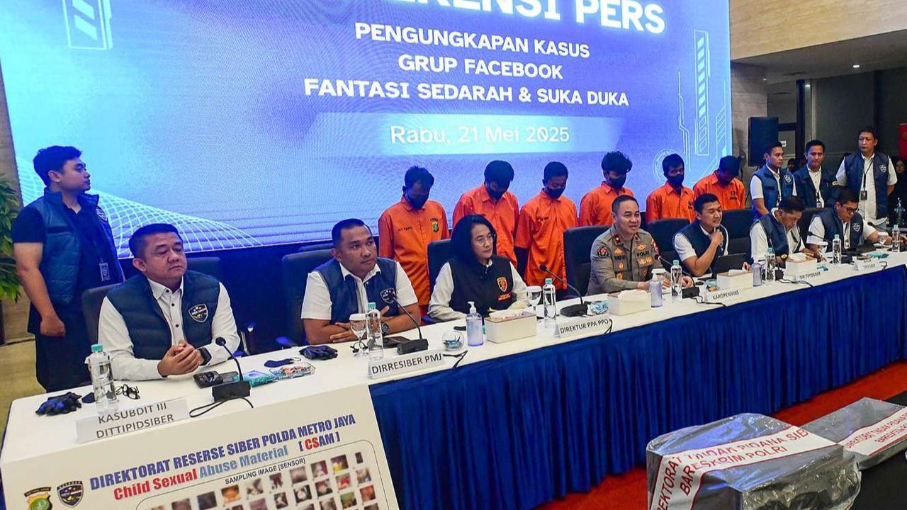 Admin Grup Facebook Fantasi Sedarah ditangkap