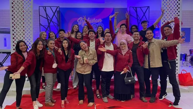 6 Momen Syukuran 100 Episode Love Story The Series, Penuh Kehangatan