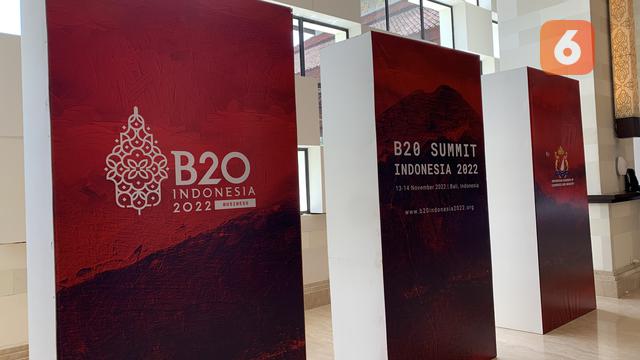 Acara pembukaan Indonesia Net Zero Summit 2022 yang digagas oleh Kadin Indonesia dalam rangkaian acara B20 Summit di Bali Nusa Dua Convention Center, Nusa Dua, Bali pada Jumat (11/11/2022). (Liputan6/Benedikta Miranti)