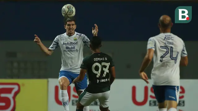Foto: Kiper Persikabo Tampil Gemilang, Persib Bandung Kembali Petik Hasil Imbang di BRI Liga 1