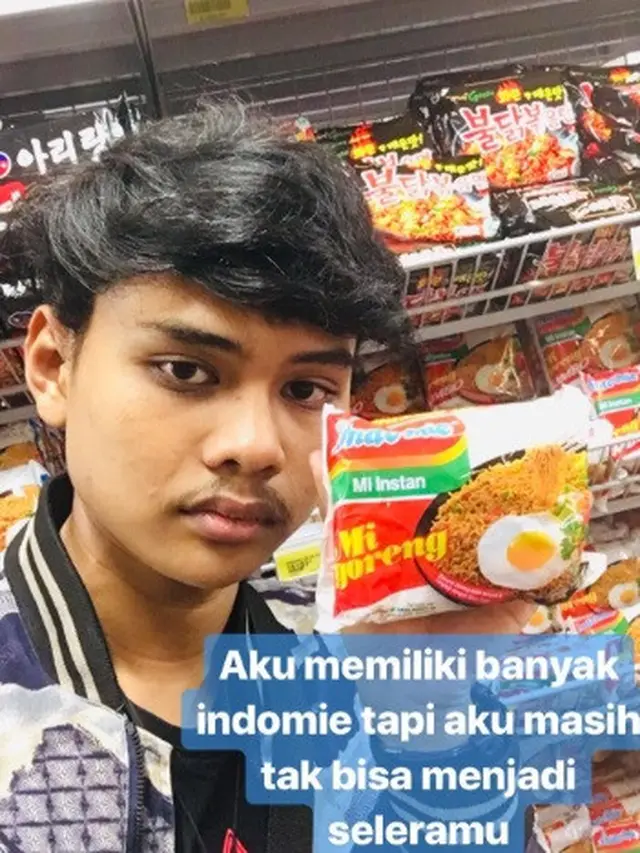 status galau pakai benda