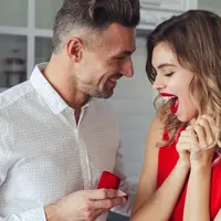 Berencana Meminang Pujaan Hati? Cincin Lamaran dan Beberapa Hal Ini Wajib Disiapkan