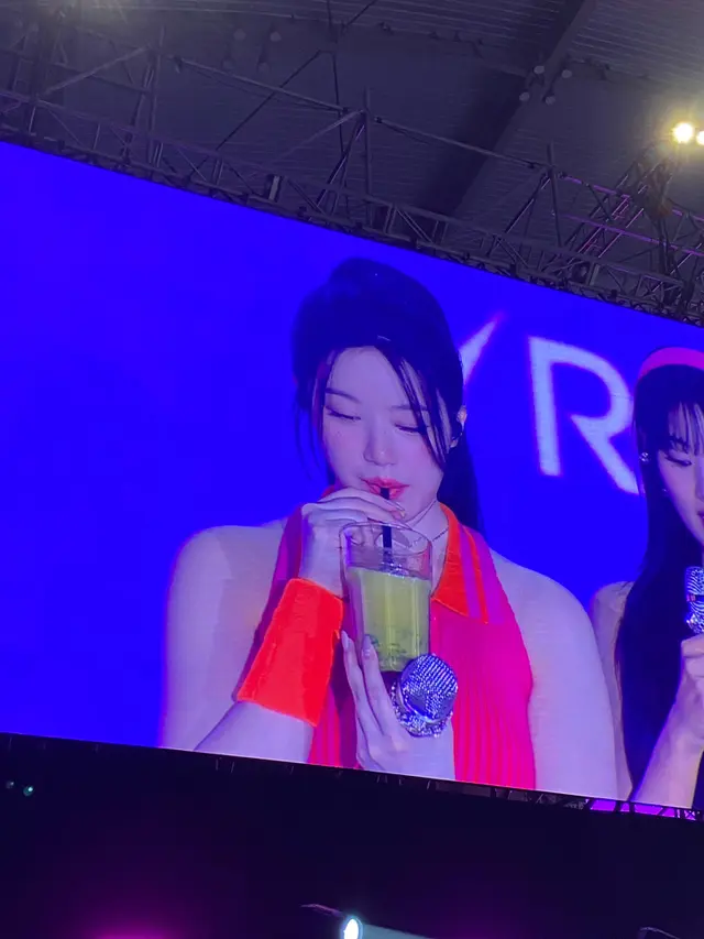 Serba-serbi (G)I-DLE Fan Concert, Song Yuqi Ketagihan "Ape" hingga Member Teriak "Menyala Abangku"