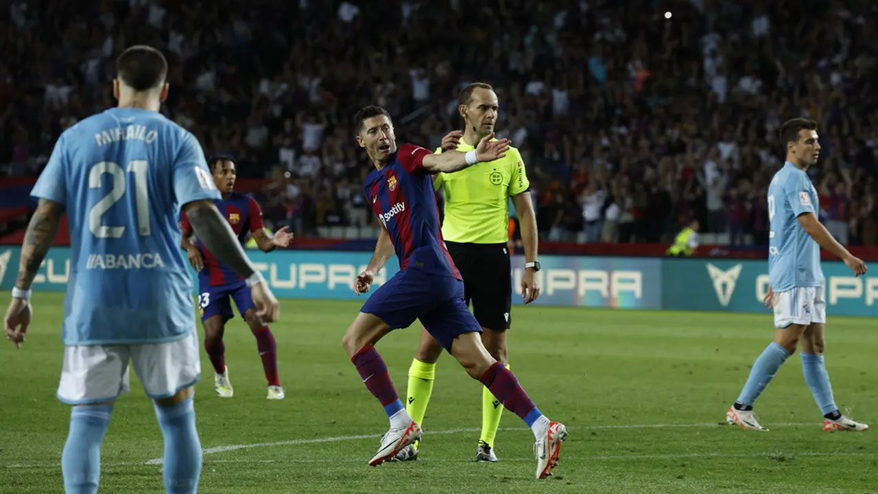 Robert Lewandowski, Barcelona, La Liga Spanyol