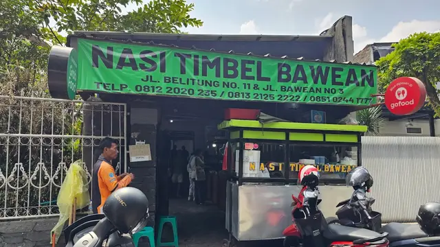 Rekomendasi Tempat Makan Nasi Timbel di Bandung