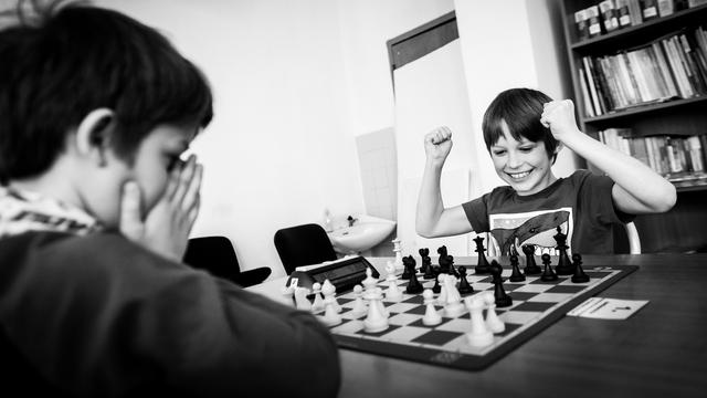 Bermain catur/unsplash Michal