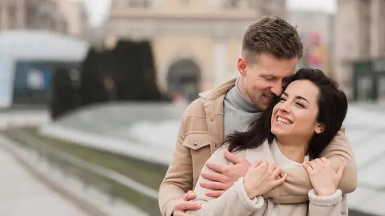 Sikap Perempuan yang Membuat Pria Nyaman dan Jatuh Cinta