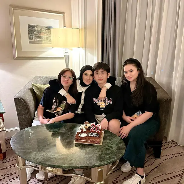 Mulan Jameela dan anak kedua