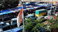Puyengnya Pos Damkar Tanah Abang Terhalang Lapak Pedagang