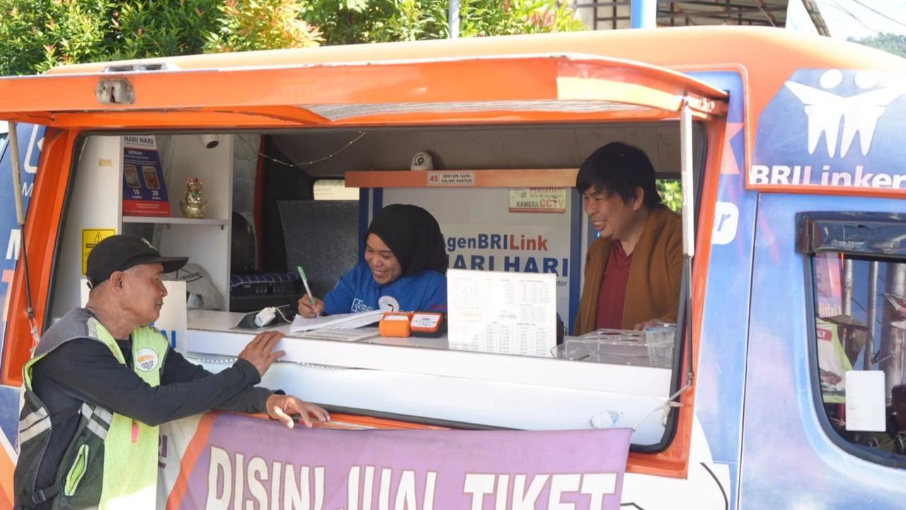 Kios Hari-Hari Dekatkan Akses Keuangan dan Ciptakan Lapangan Kerja di Jayapura