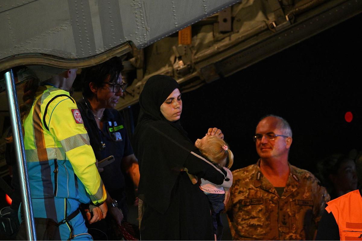 FOTO: Italia Evakuasi Ratusan Warga Gaza, Termasuk 30 Anak untuk Perawatan Medis