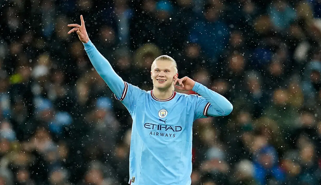 Gaya pemain Manchester City Erling Haaland saat melakukan selebrasi usai mencetak gol ke gawang RB Leipzig pada pertandingan sepak bola leg kedua babak 16 besar Liga Champions di Etihad Stadium, Manchester, Inggris, 14 Maret 2023. Erling Haaland mencetak lima gol dan menbawa Manchester City mengalahkan RB Leipzig dengan skor 7-0. (AP Photo/Dave Thompson)