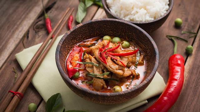 Benarkah Makanan Pedas Dapat Redakan Batuk?