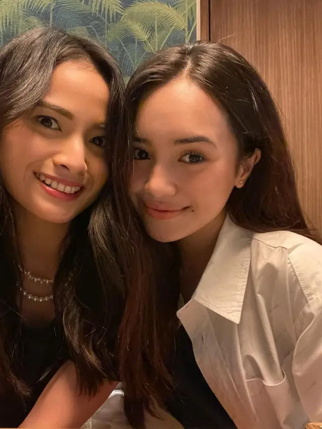 Acha Septriasa dan Beby Tsabina bertemu setelah tiga tahun berlalu (Foto: Instagram @bebytsabina)