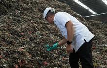 Menteri Prabowo Janji Tumpukan Sampah Setinggi Gedung 14 Lantai Selesai dalam 2 Tahun