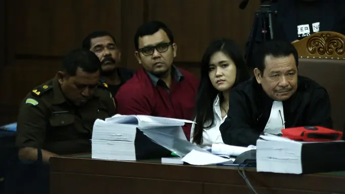 [Bintang] Otto Hasibuan Kesal dengan Tindakan Jaksa dan Darmawan Salihin