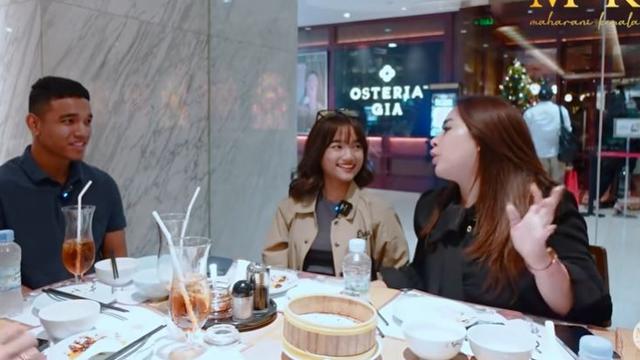 Fuji, adik ipar Vanessa Angel (Foto: YouTube)