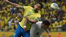 Berlaga di matchday 12 Kualifikasi Piala Dunia 2026 zona Conmebol atau Amerika Selatan, Brasil dan Uruguay bermain imbang 1-1. (NELSON ALMEIDA/AFP)