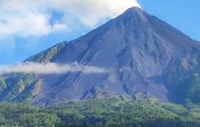 6 Fakta Mengejutkan Tentang Gunung Karangetang, Gunung Berapi Paling Aktif di Indonesia dengan 5 Kawah