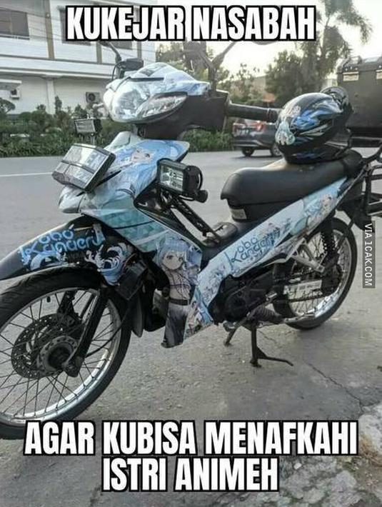 Rela mengejar nasabah untuk menafkahi istri, tapi yang ini istrinya agak lain. (Source: 1cak.com)