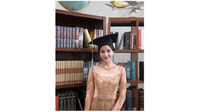 7 Potret Transformasi Jessica Anastasya, Pemain Sinetron Eneng dan Kaos Kaki Ajaib