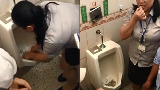 Buktikan Toilet Bersih, Karyawan Perusahaan Makan di Urinoir