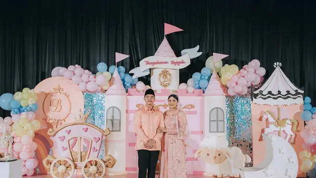 7 Potret Aqiqah Bebingah Sekaligus Ulang Tahun Kaesang Pangarep, Meriah dan Penuh Doa  (instagram/erinagudono/rezaprabowophoto).