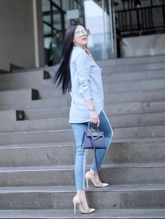 (Instagram/princessyahrini)