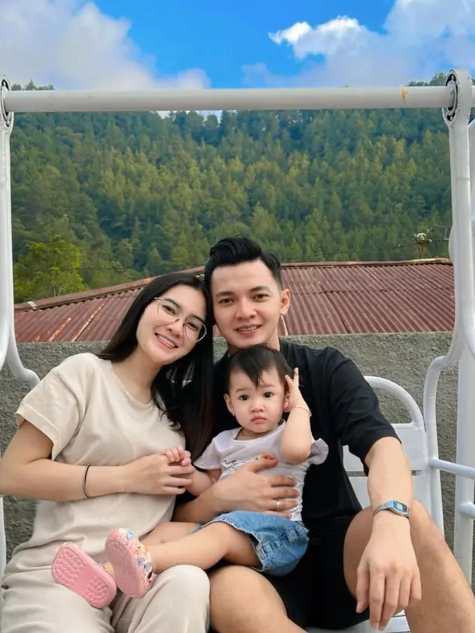 [Fimela] Anak Dory Harsa dan Nella Kharisma