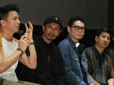 Band Noah menggelar konferensi pers di Jakarta, Selasa (30/8/2022). Band Noah akan menggelar konser dengan tajuk “NOAH #DekadeXperience”. (Liputan6.com/Herman Zakharia)