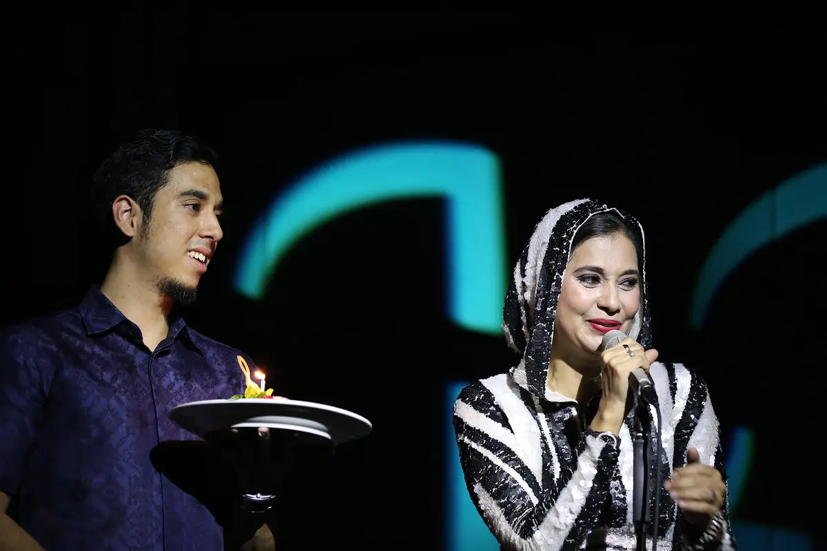Ayu Azhari
