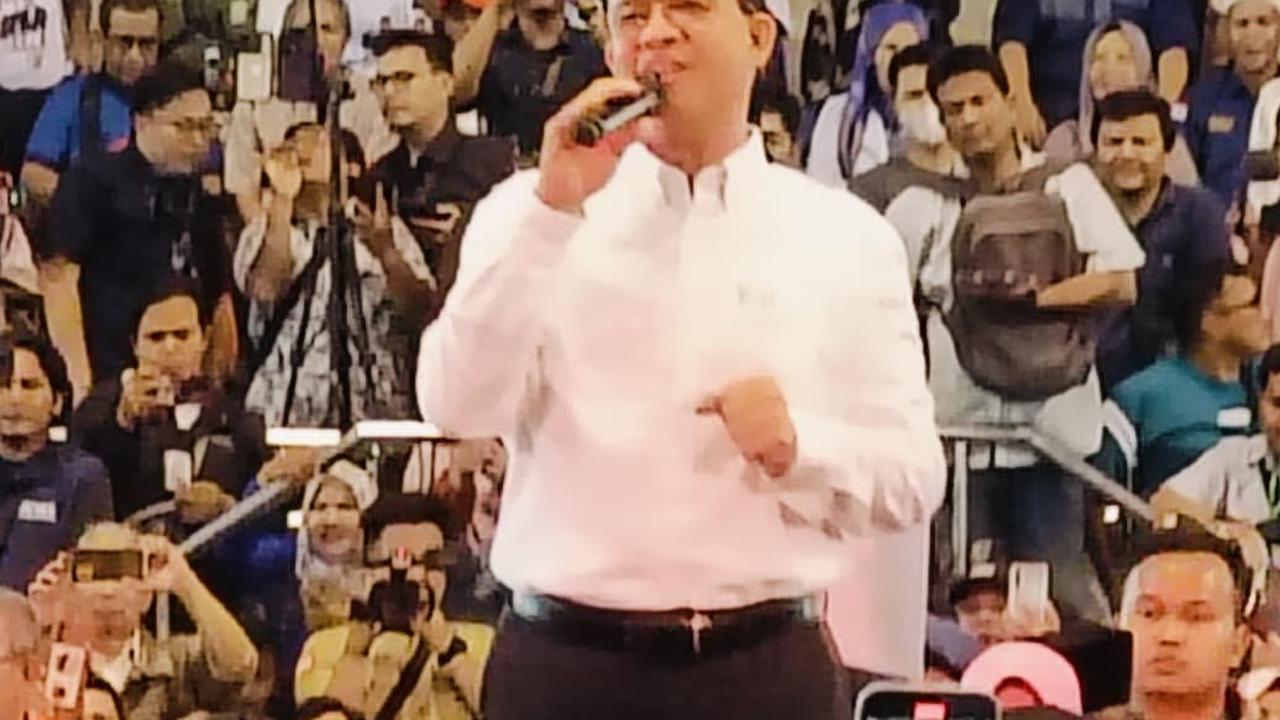 Disuruh Joget di Mataram, Anies: Kalau Banyak Gagasan Enggak Perlu Lagi Joget