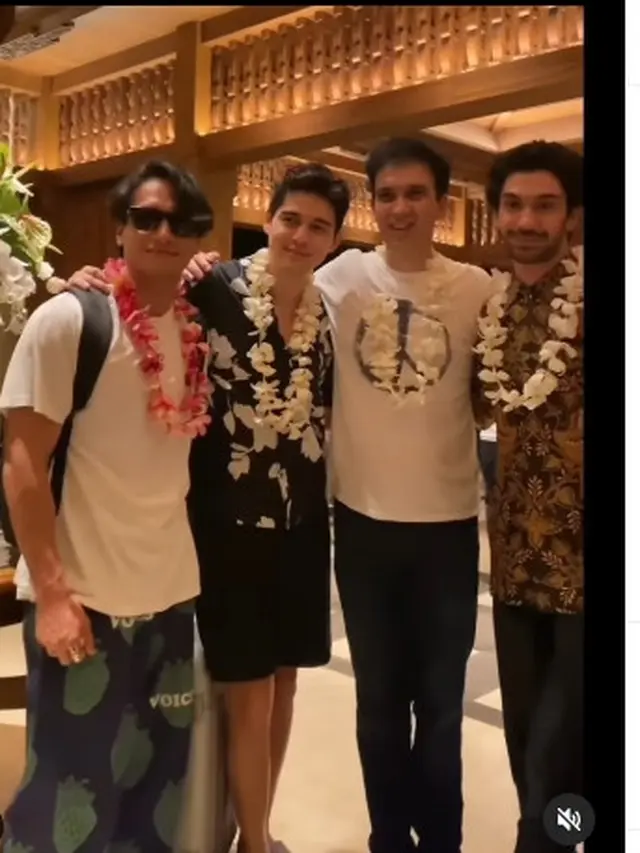 Pesta ultah Manoj Punjabi ke-50 bertema The Greatest Showman di Bali (Foto: Instagram @jefrynichol.fans)