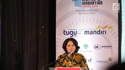 Sekjen Kementerian Komunikasi dan Informatika Rosita Niken Widiastuti memberikan sambutan pada malam penganugerahan Indonesia Digital Innovation Award 2019 di Balai Kartini, Jakarta, Jumat (22/2). (Liputan6.com/Faizal Fanani)