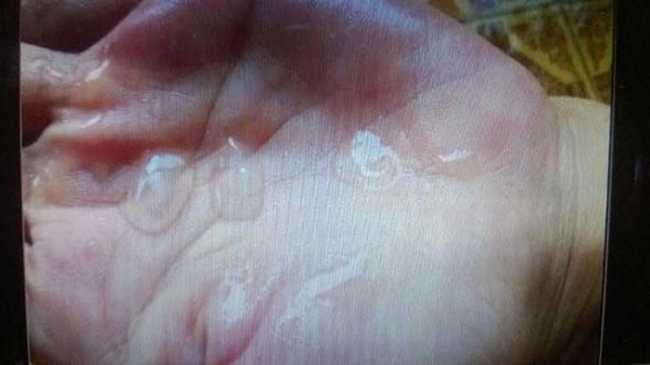 Hujan es guyur sebagian wilayah Purwakarta, warga terkejut