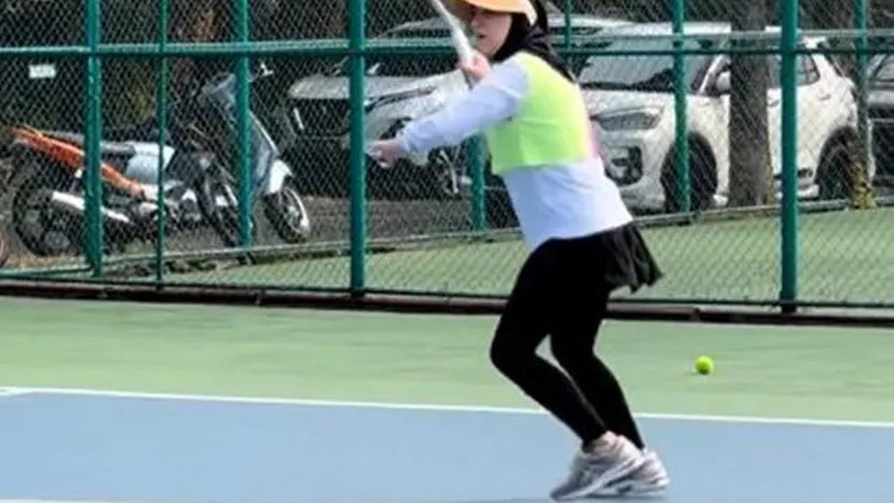 Bahagia bisa menjaga bentuk tubuh