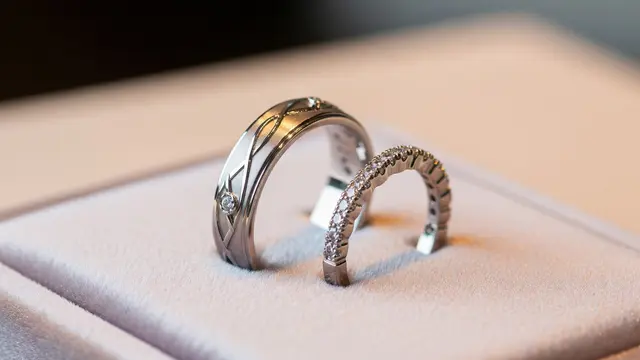 Model Cincin Nikah Korea untuk Pasangan Muda