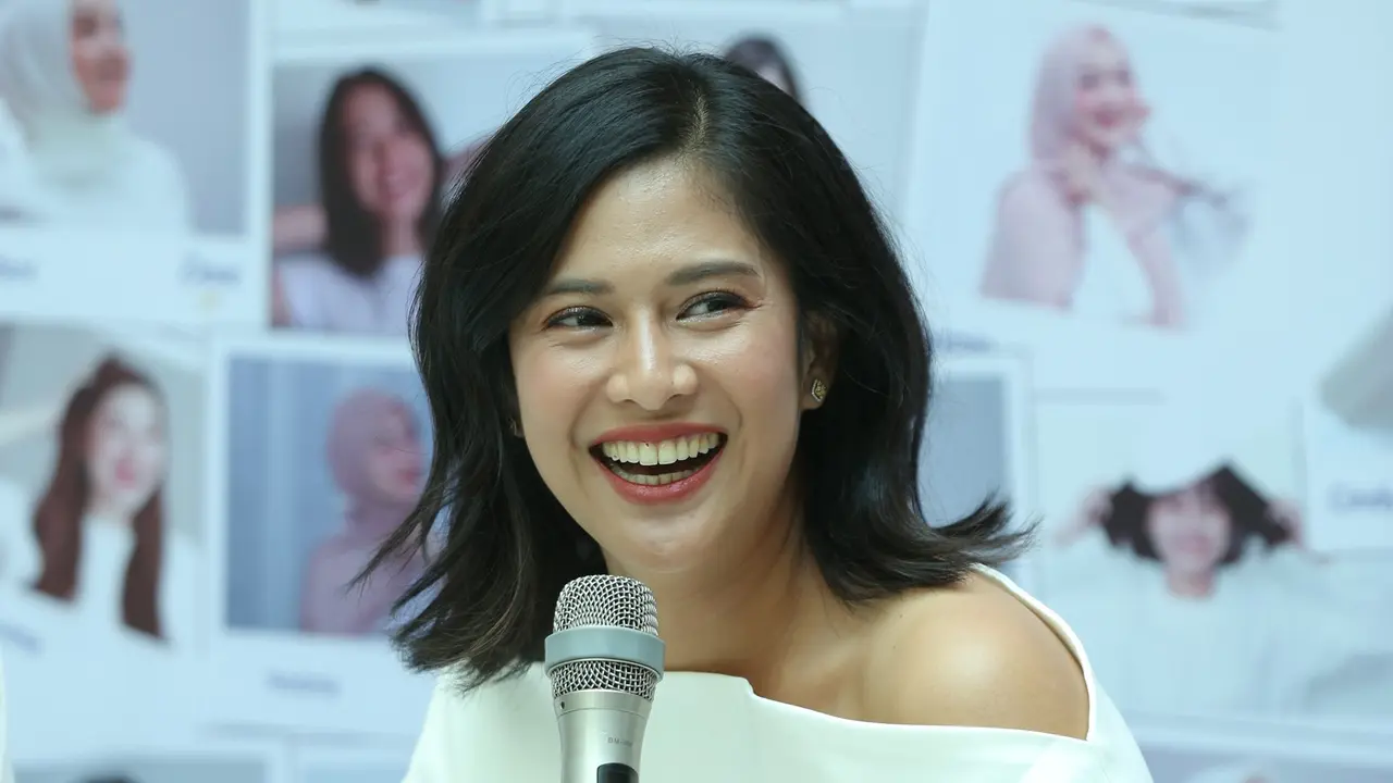 [Fimela] Dian Sastrowardoyo