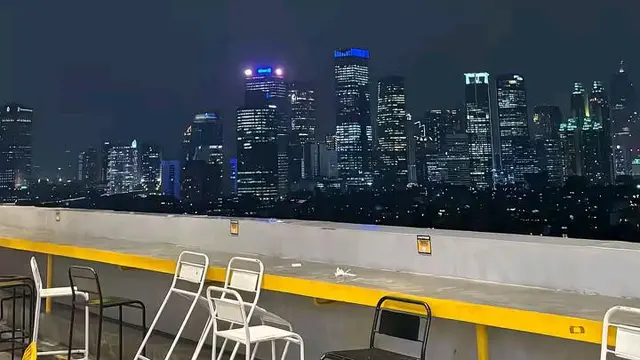 1. Tanjakan 13 Mall Kuningan City