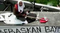 Sejak tahun 2013, Agustinus Woro memang kerap berulah memanjat ketinggian tower atau baliho. (Liputan 6 SCTV)
