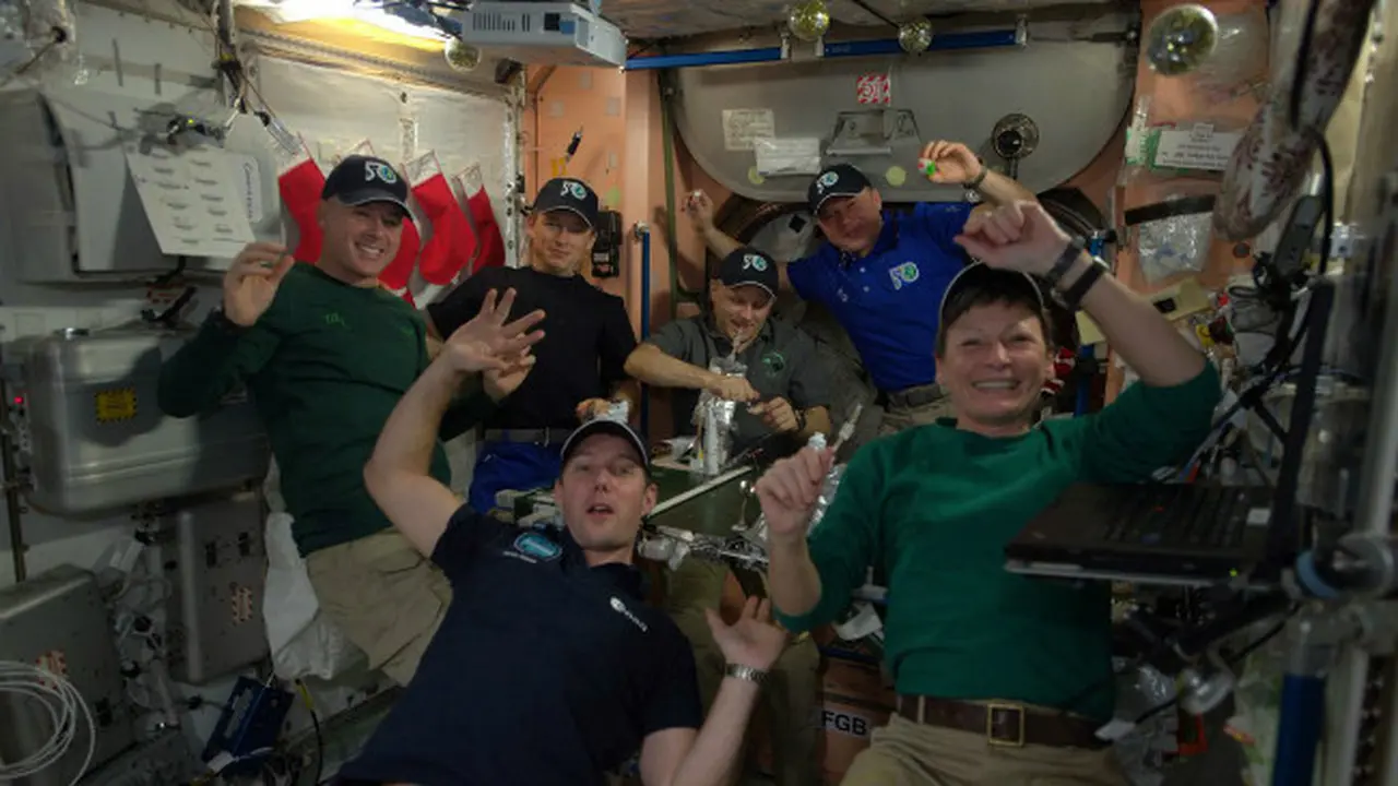 New Year on ISS (0)