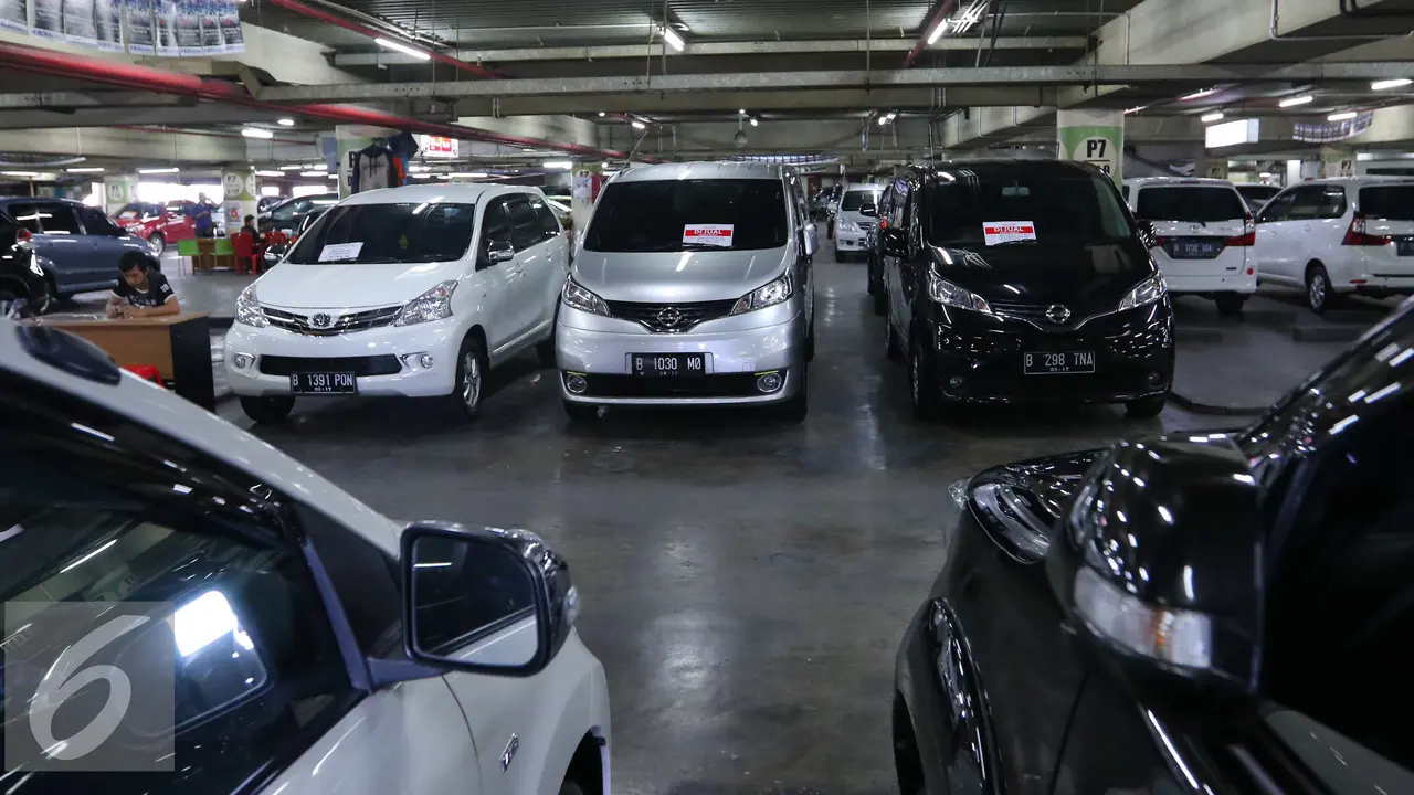 20161006-Mobil Bekas-Jakarta-Angga Yuniar