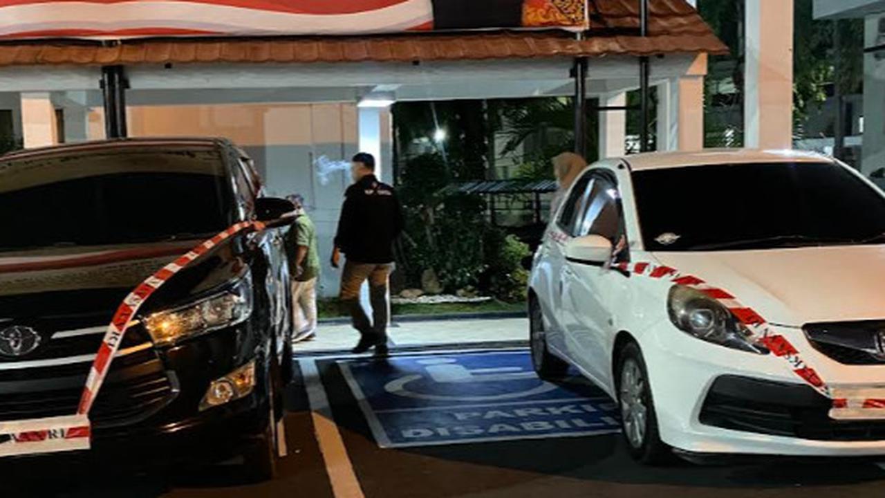 Barang Bukti Penggeledahan Bank BUMN di Lampung