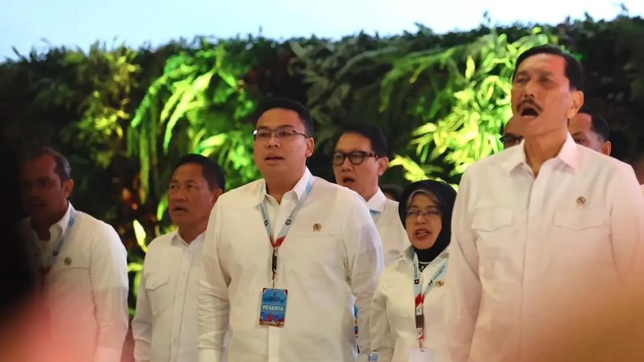 Kepala Badan Komunikasi (Ka Bakom) Pemerintah RI Angga Raka Prabowo (dua kanan) mengikuti Rapat Koordinasi Nasional Pemerintah Pusat-Pemerintah Daerah Tahun 2026 di Sentul International Convention Center di Kabupaten Bogor, Jawa Barat, Senin (2/2/2026) ya
