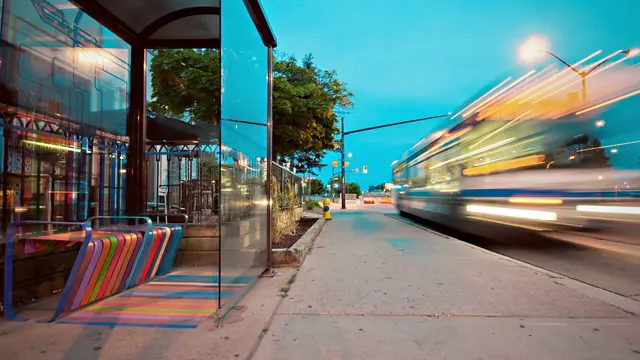 Transjakarta Perpanjang Jam Operasi Jadi 24 Jam Serta Kembali Buka Rute Puri Beta-Pancoran 13B