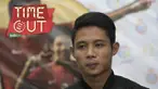 Evan Dimas mengalami cedera pada lengan kirinya dan memaksa ia hanya berlatih dengan fitness dan memperkuat otot-otot kakinya.