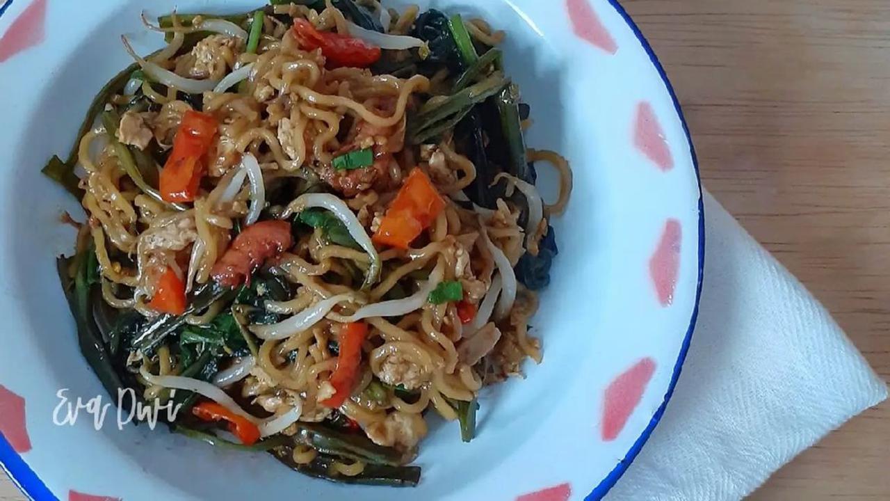 Resep mi kangkung belacan