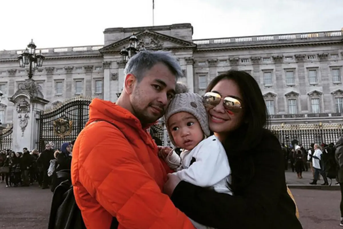 [Bintang] Raffi Ahmad dan Nagita Slavina